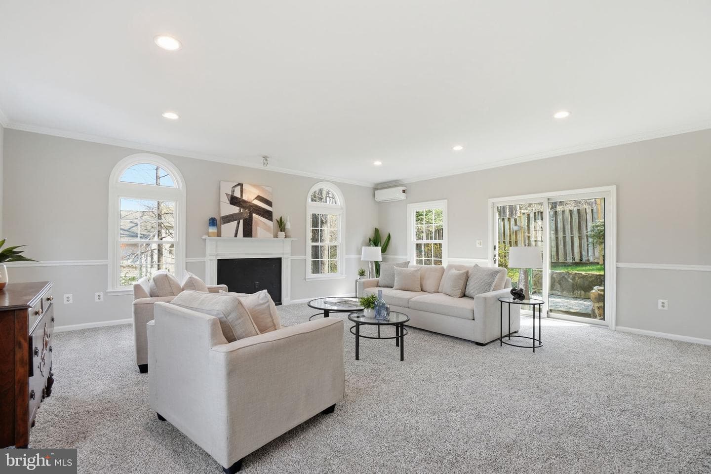 1805 Army Navy Drive photo 7