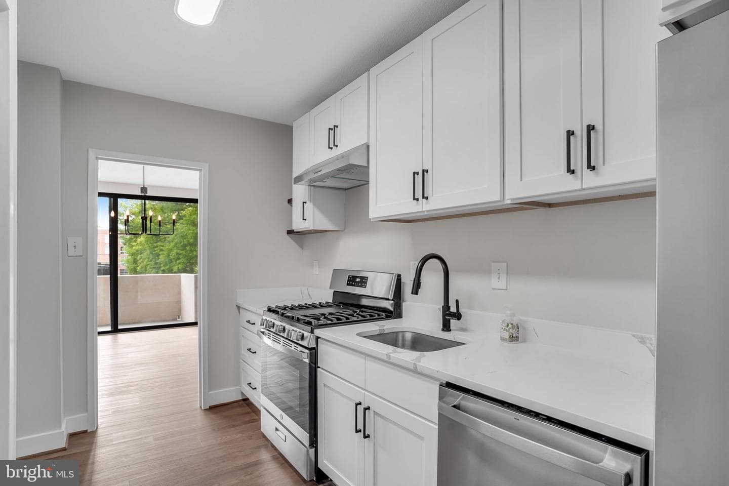 4141 N Henderson Road #107 photo 5