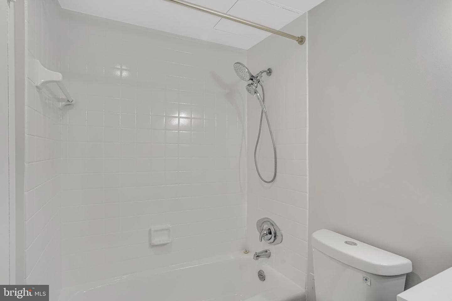 4141 N Henderson Road #107 photo 9