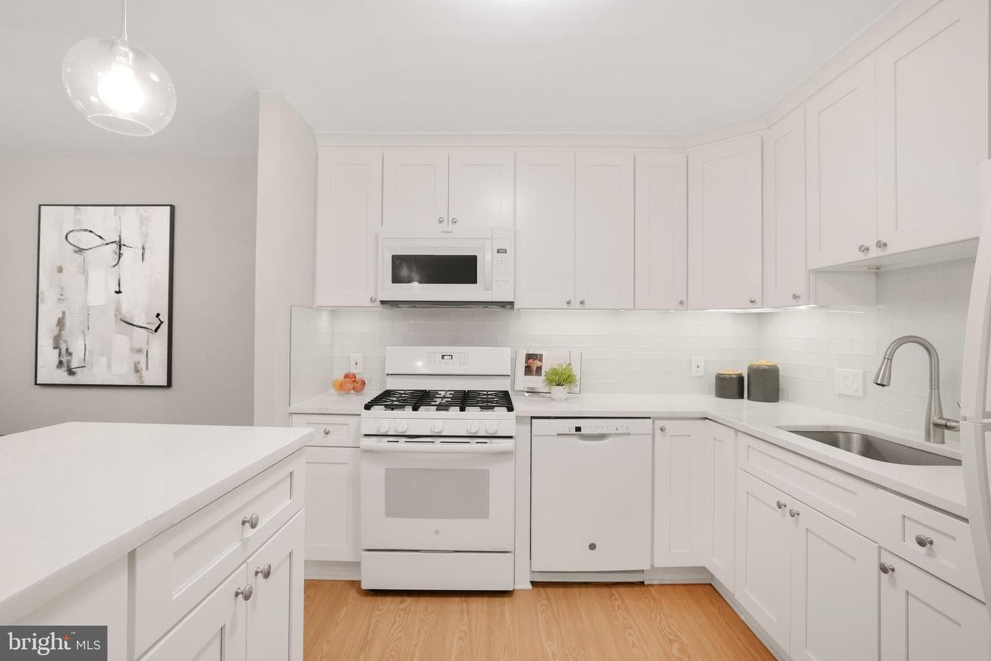 5041 7th Road S #102 photo 19