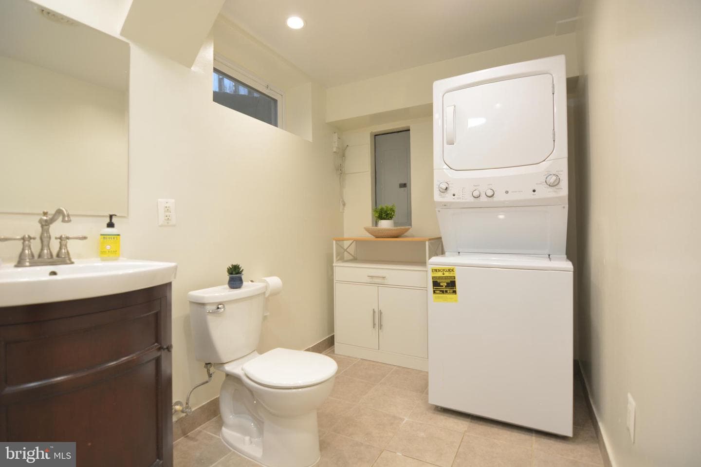 3723 Kemper Road photo 26