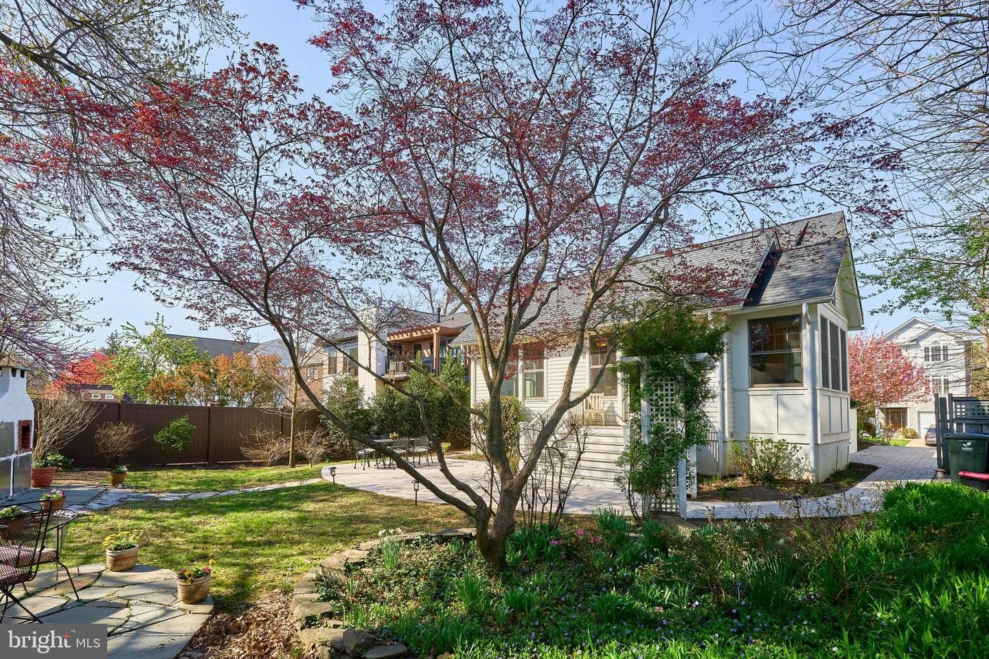1243 N Stuart Street photo 36