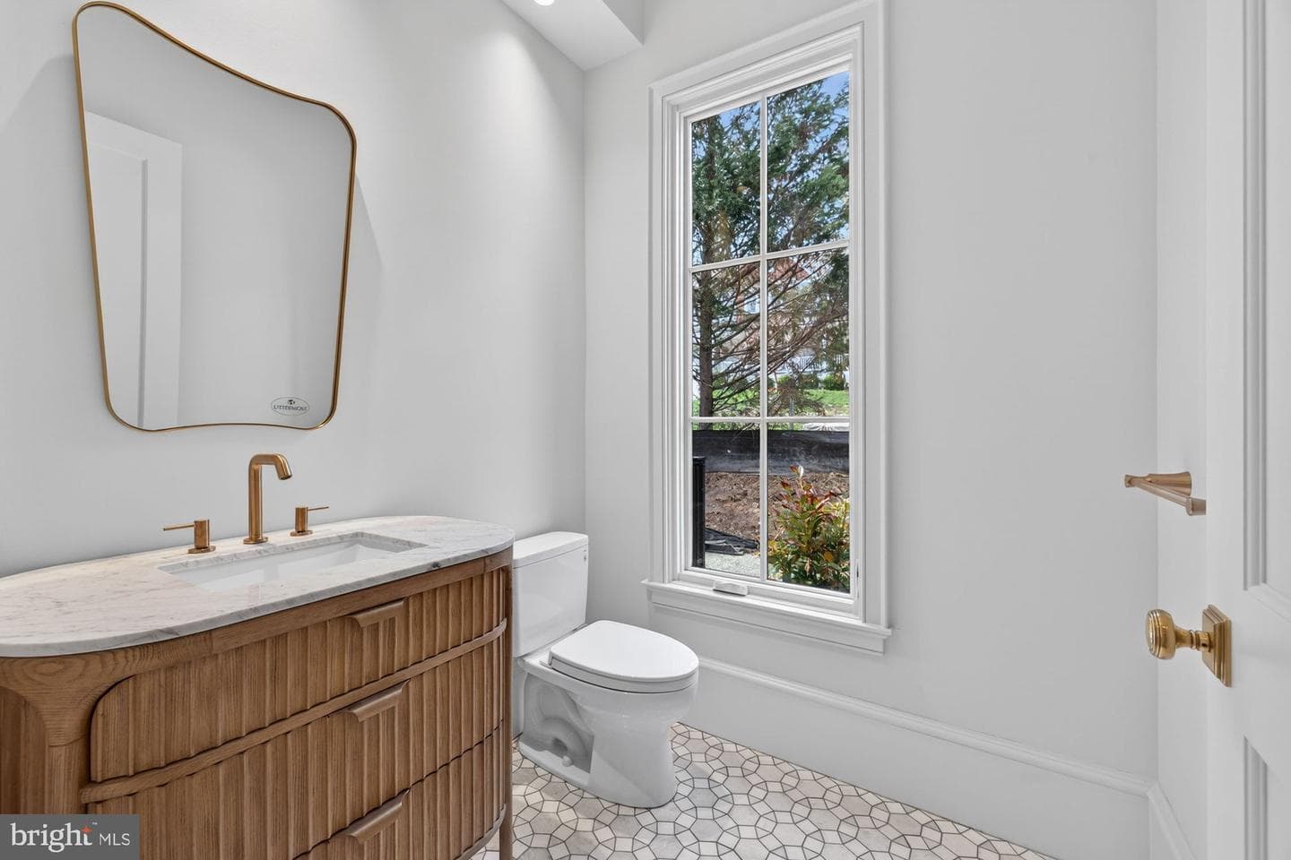 3031 N Stuart Street photo 41