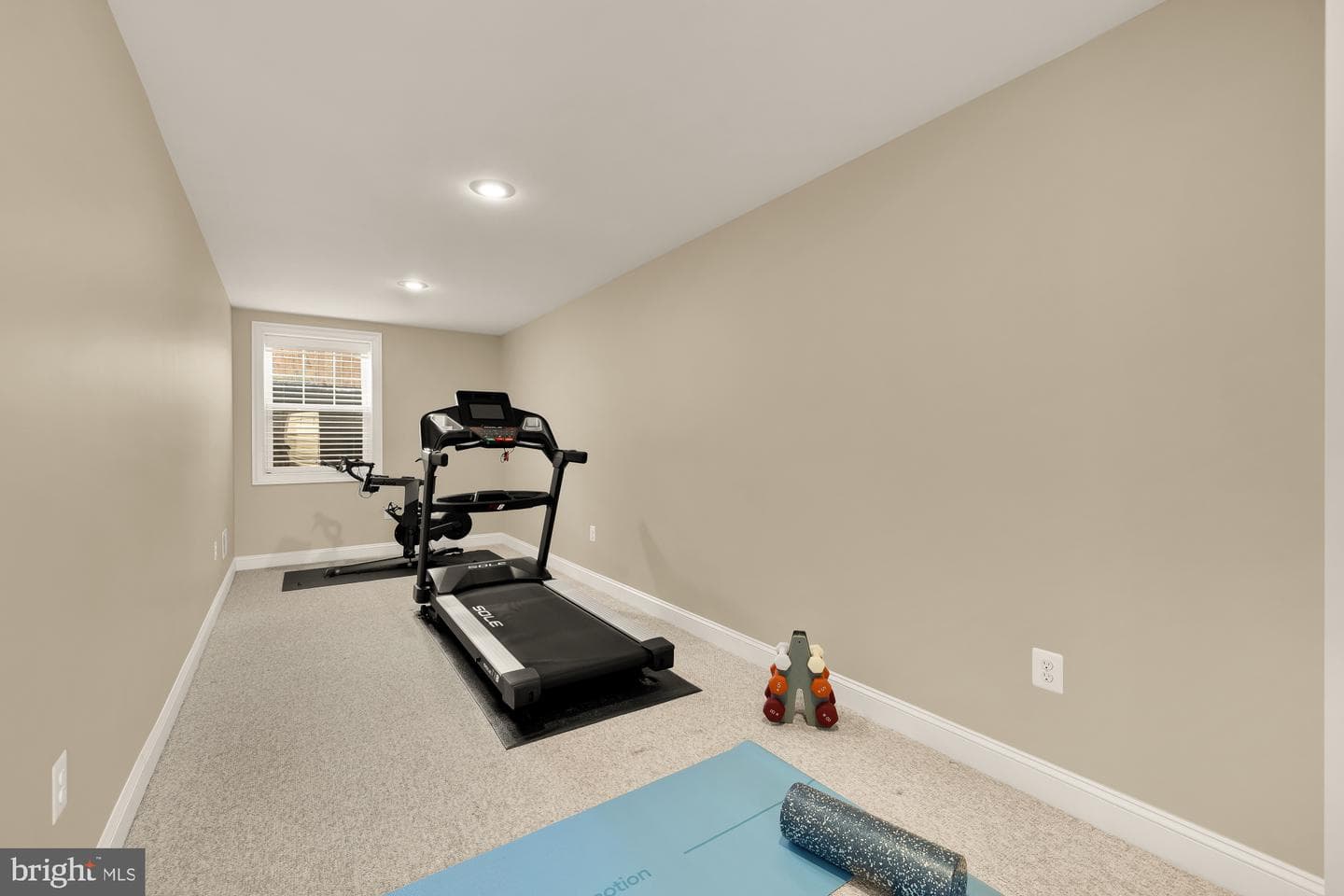 1022 N Edison Street photo 61
