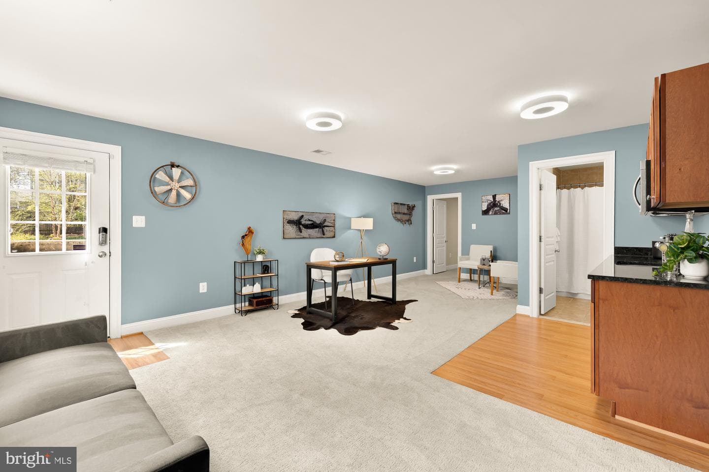1022 N Edison Street photo 63