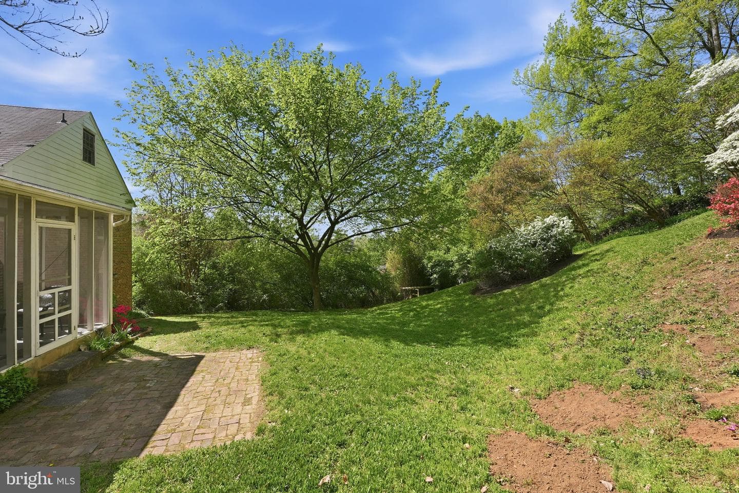 3004 S Hill Street photo 45
