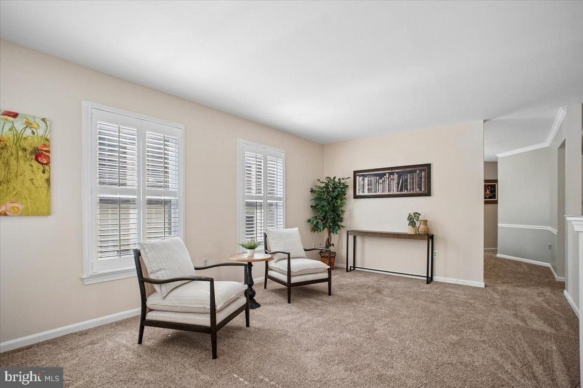 5725 6th Street N photo 9
