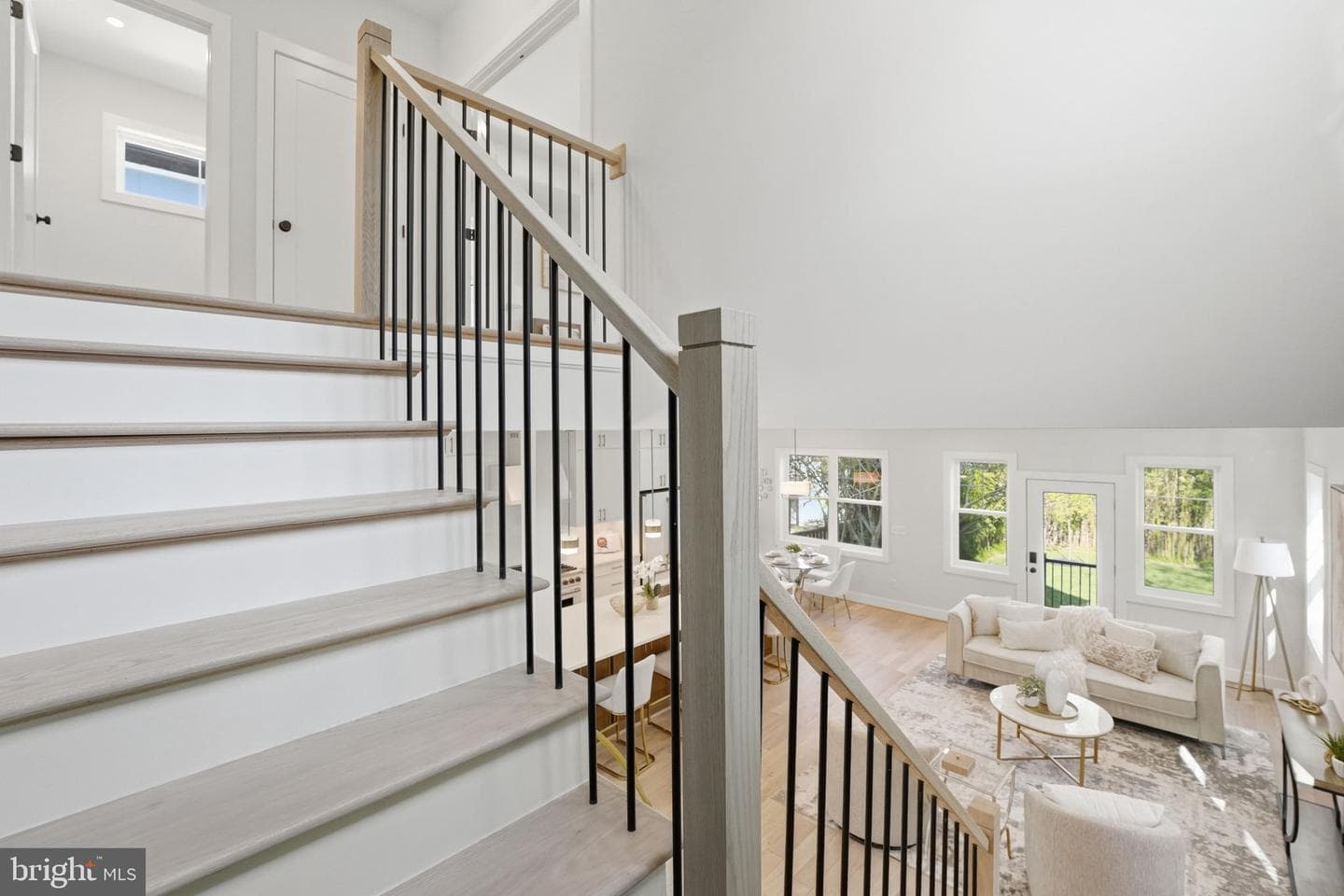 423 N Cleveland Street photo 27