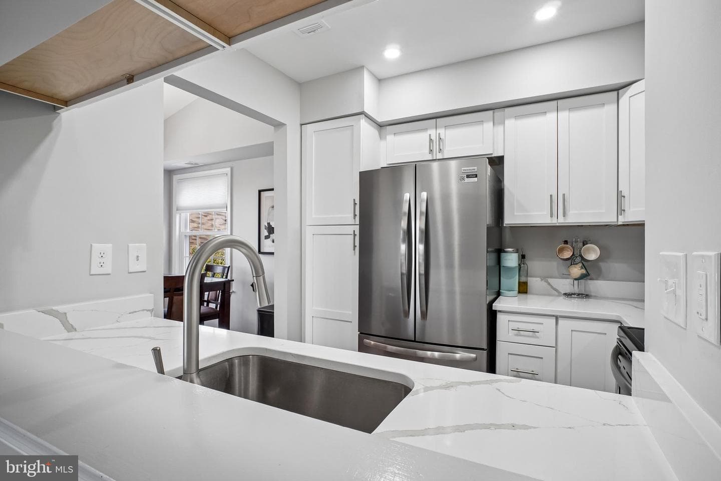 2813 S Woodrow Street #g photo 13