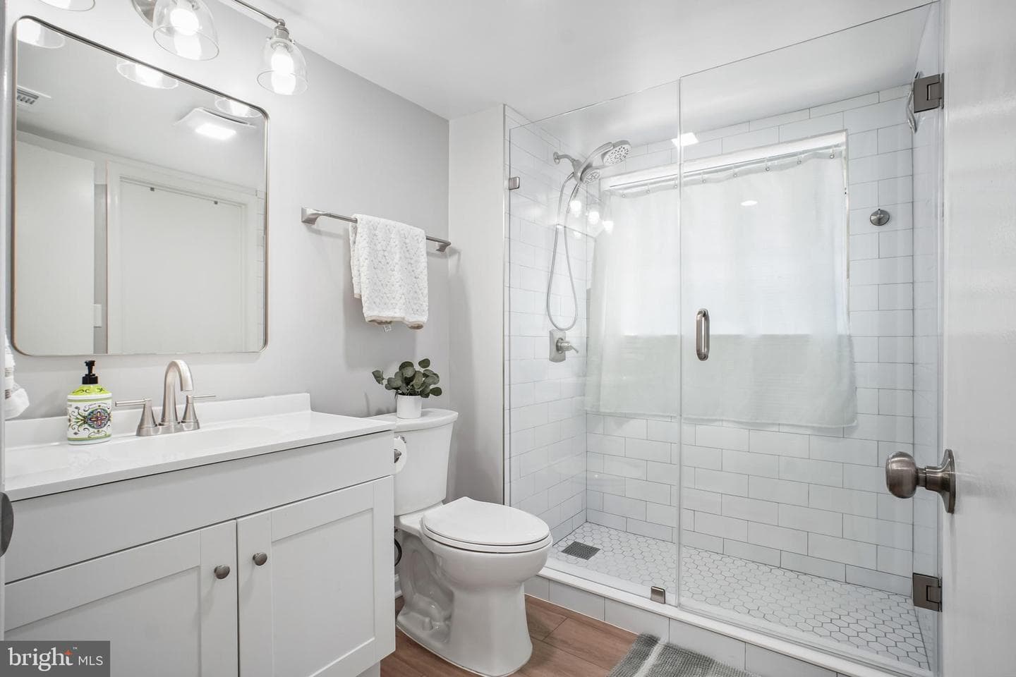 2813 S Woodrow Street #g photo 18