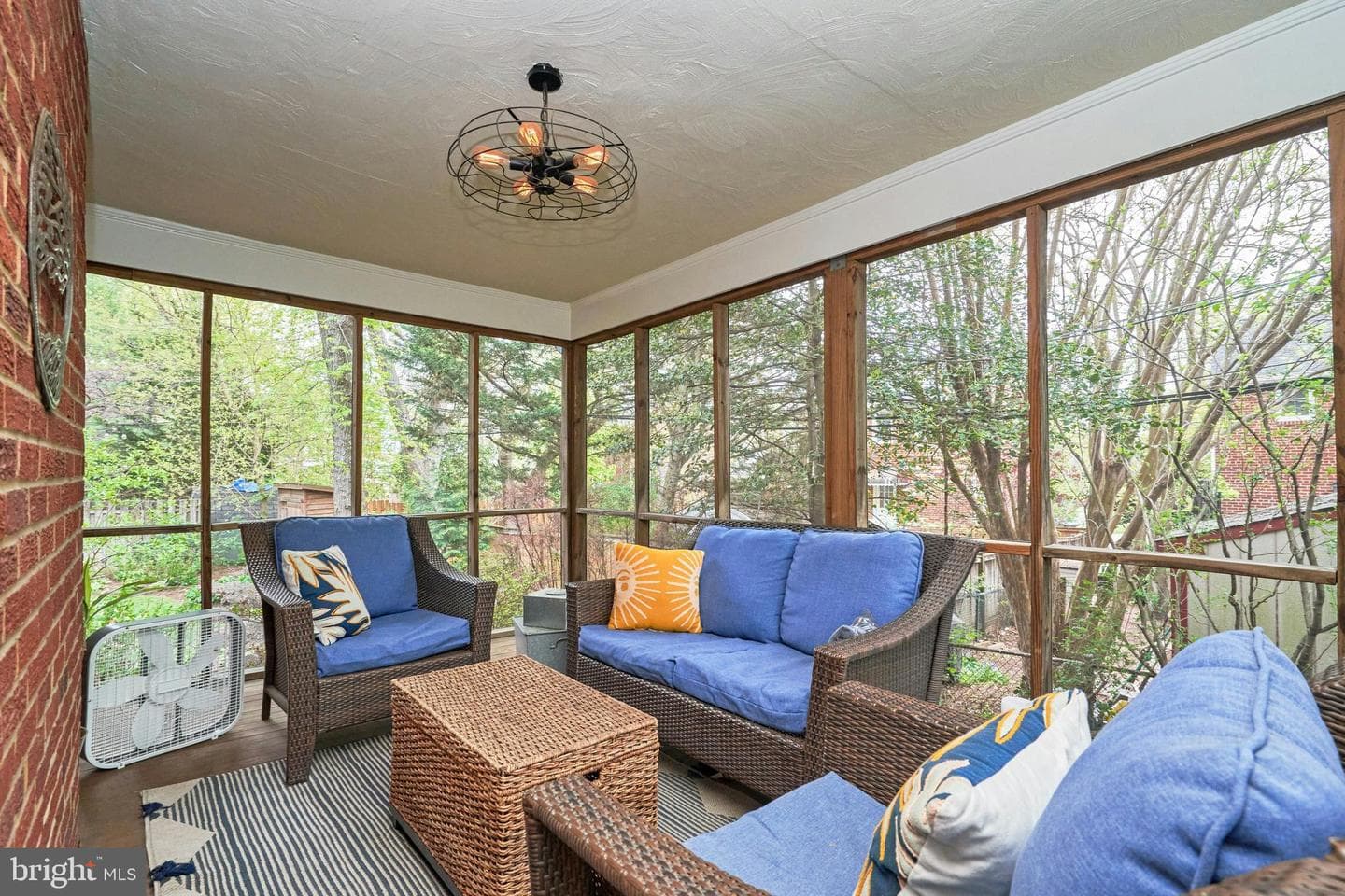 15 N Irving Street photo 11