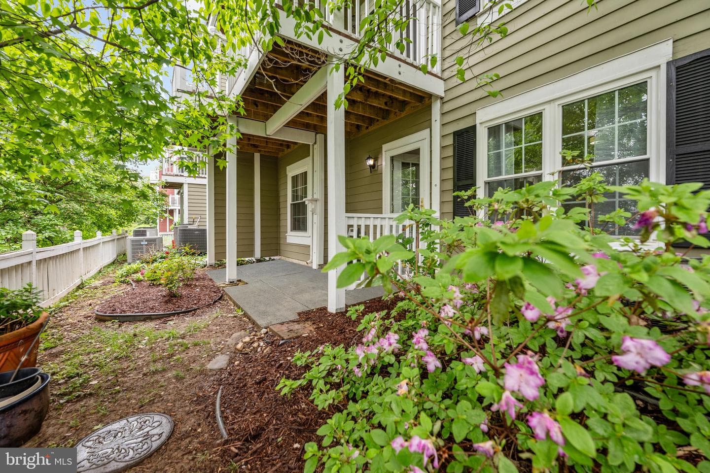 2811 S Woodrow Street #b photo 24
