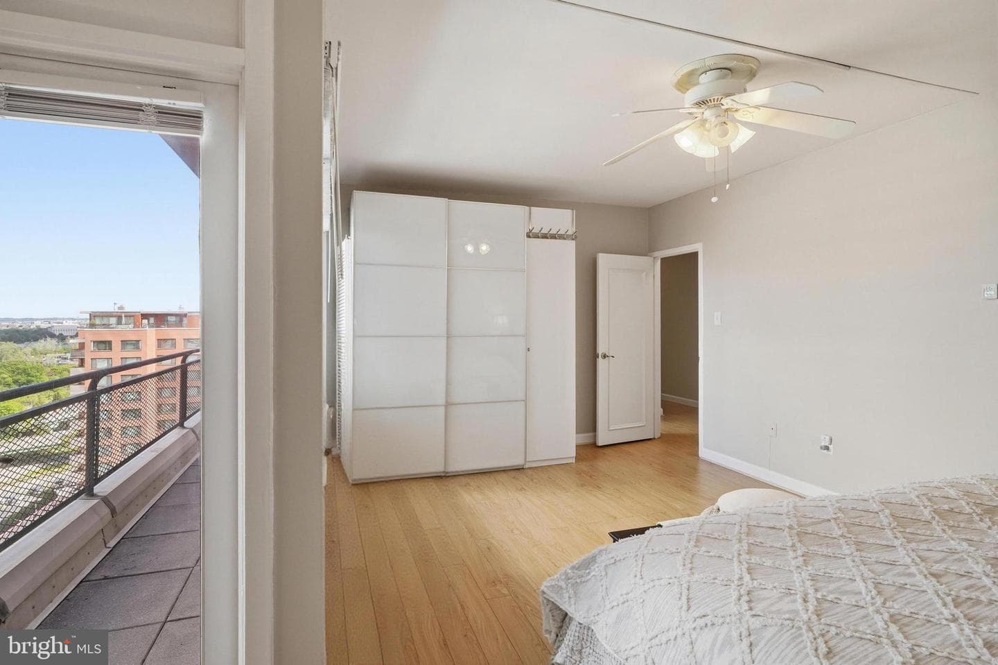 1121 Arlington Boulevard #1004 photo 14
