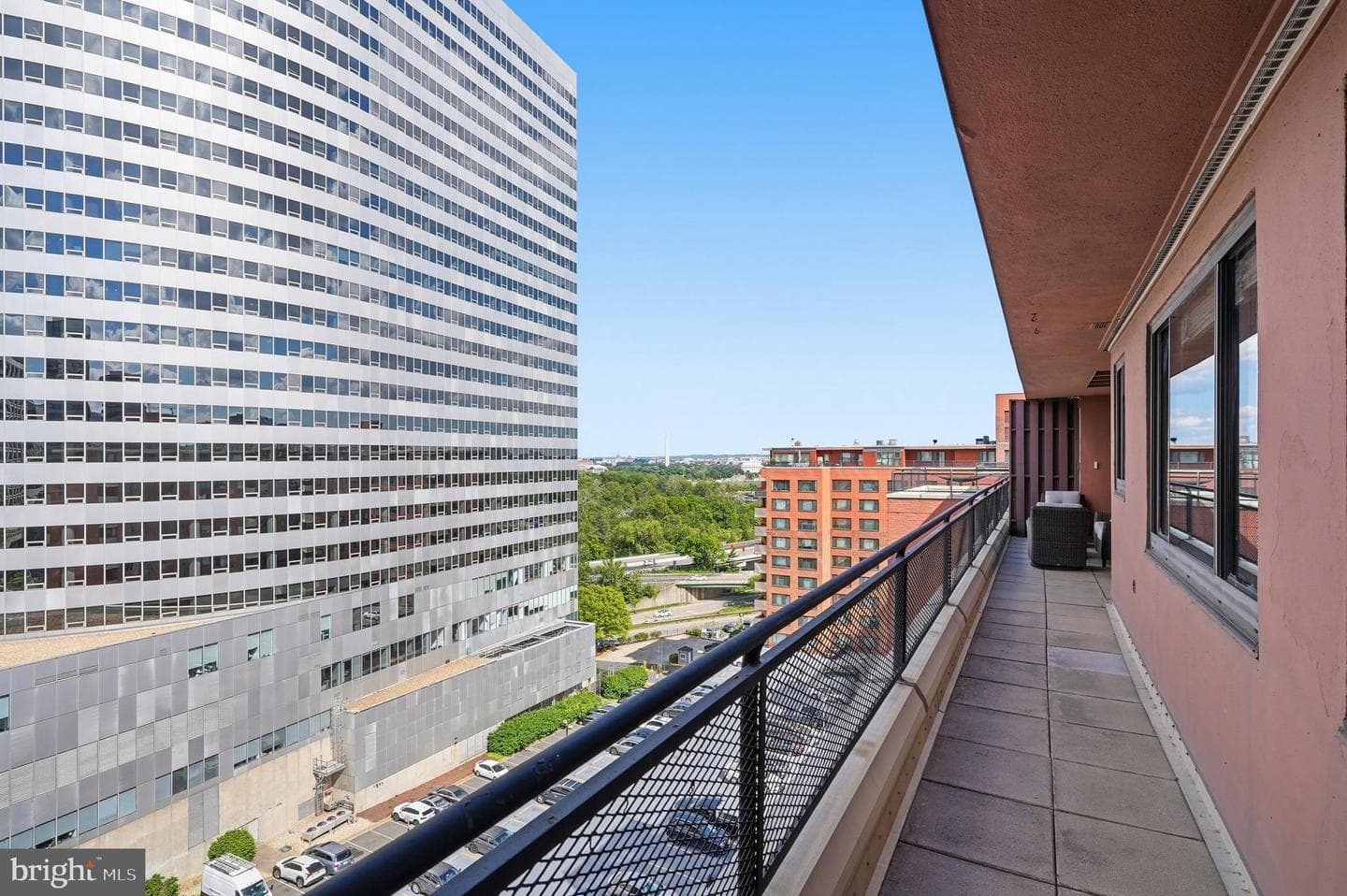 1121 Arlington Boulevard #1004 photo 28