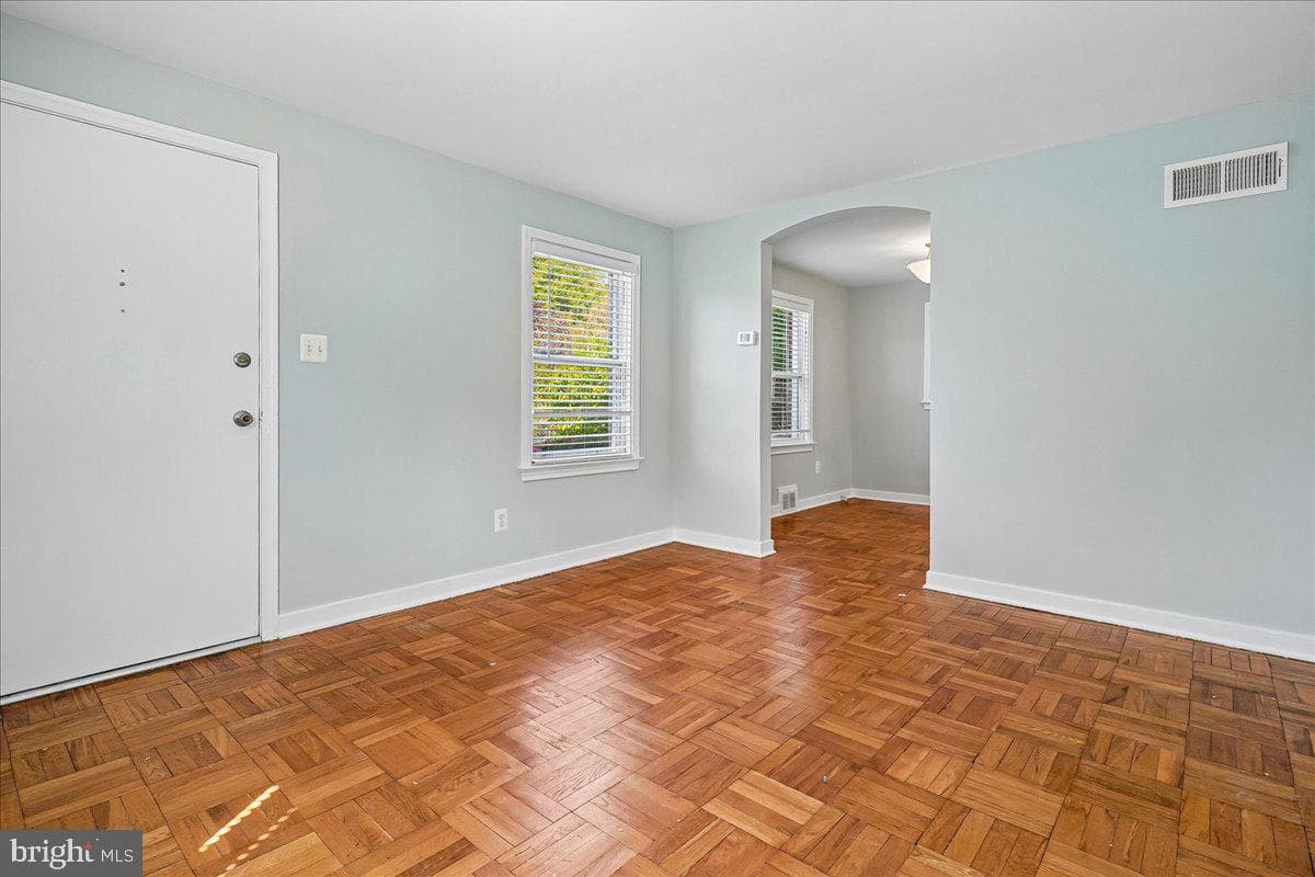 5856 14th Street N photo 4