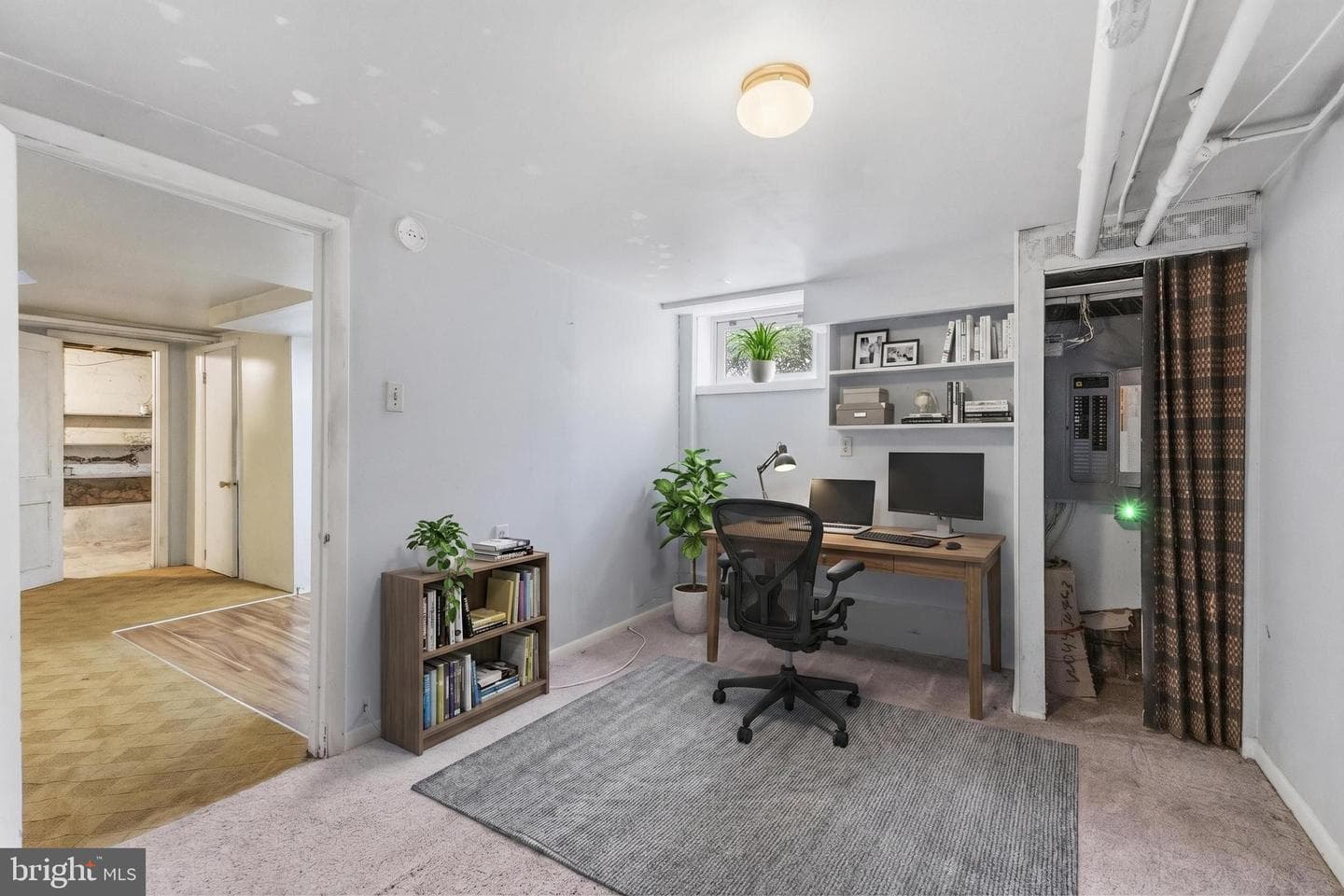 629 S Adams Street photo 30