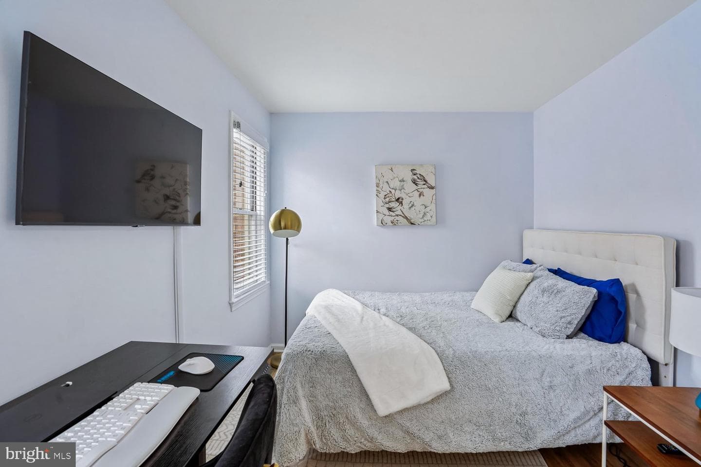 1179 N Vernon Street photo 16