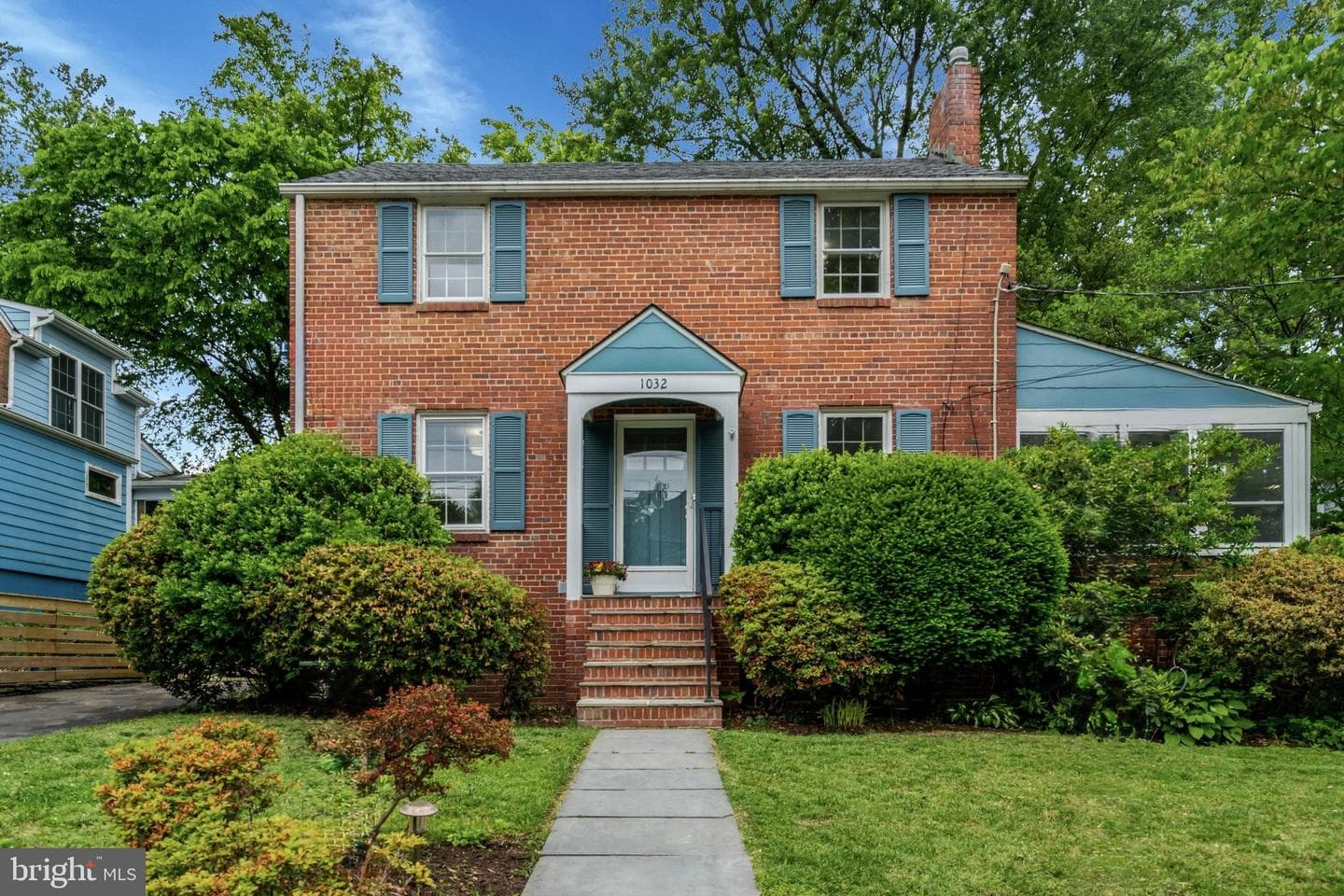 1032 N Montana Street photo 2