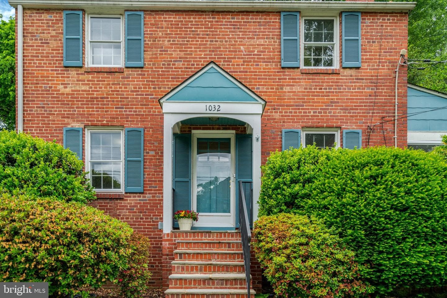 1032 N Montana Street photo 3