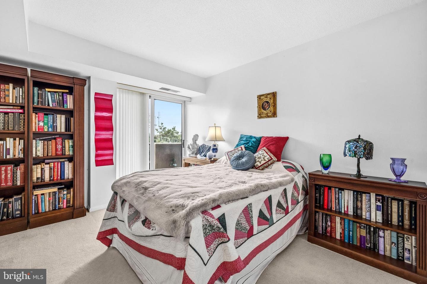 1300 Army Navy Drive #608 photo 18