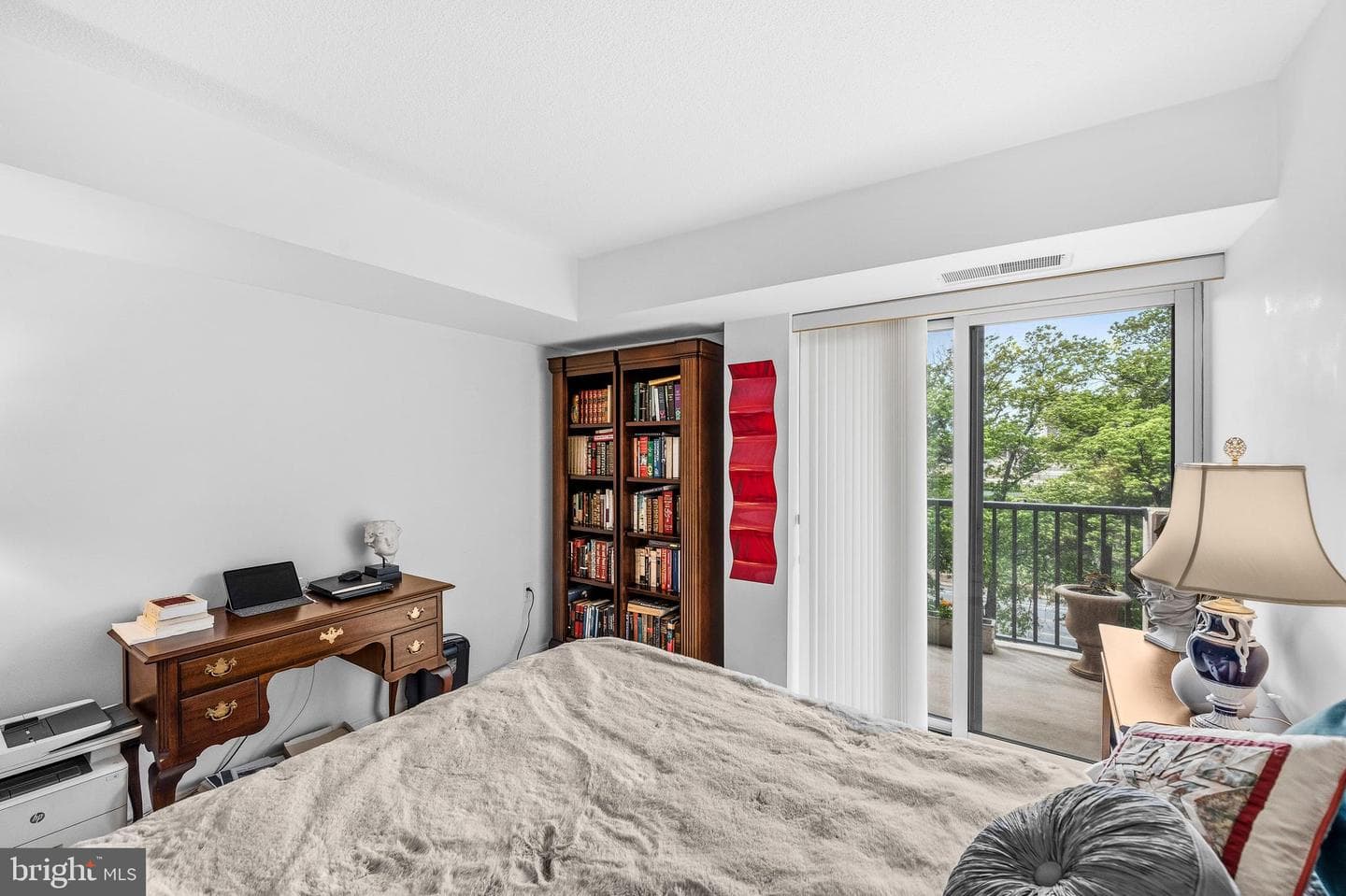 1300 Army Navy Drive #608 photo 19
