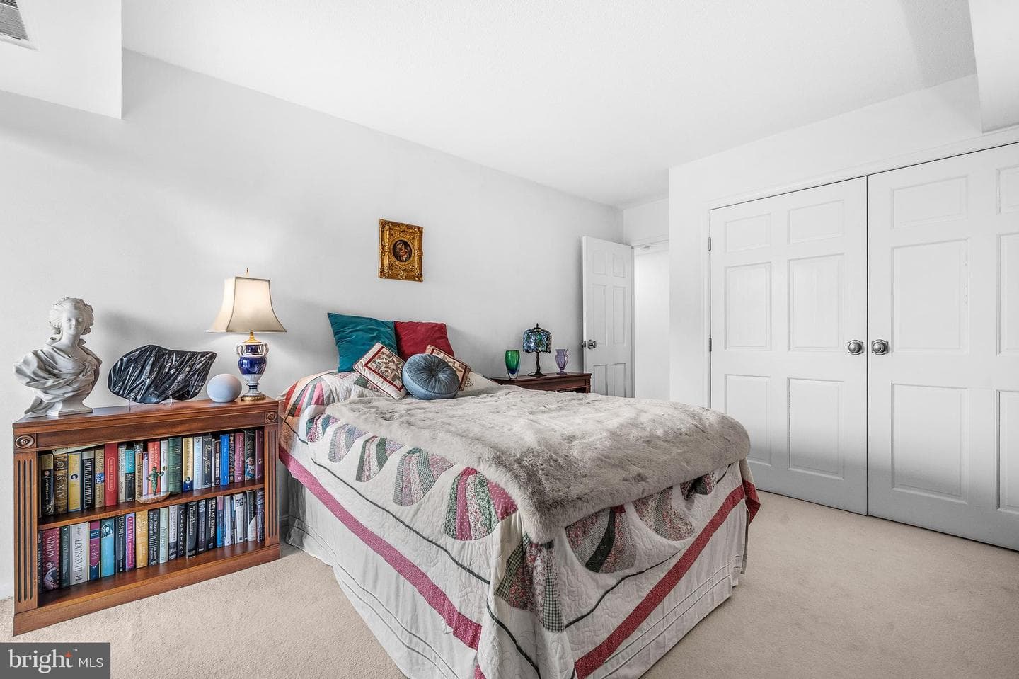 1300 Army Navy Drive #608 photo 21