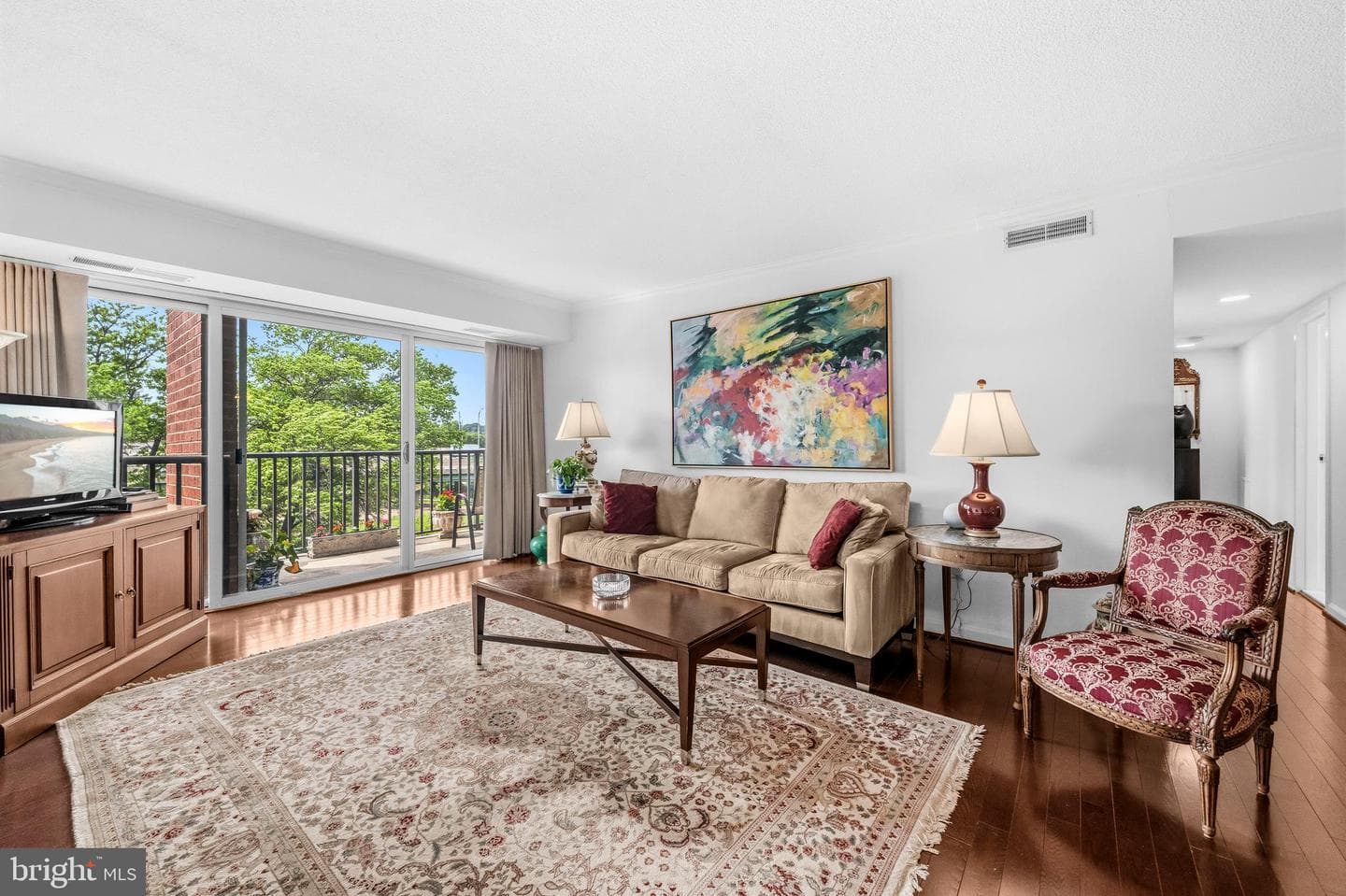 1300 Army Navy Drive #608 photo 5