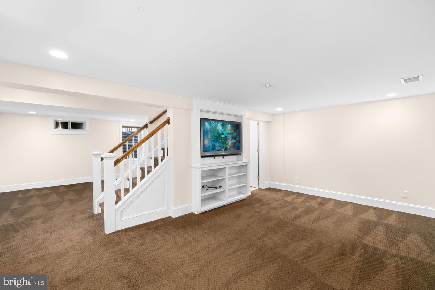 1105 N Powhatan Street photo 32