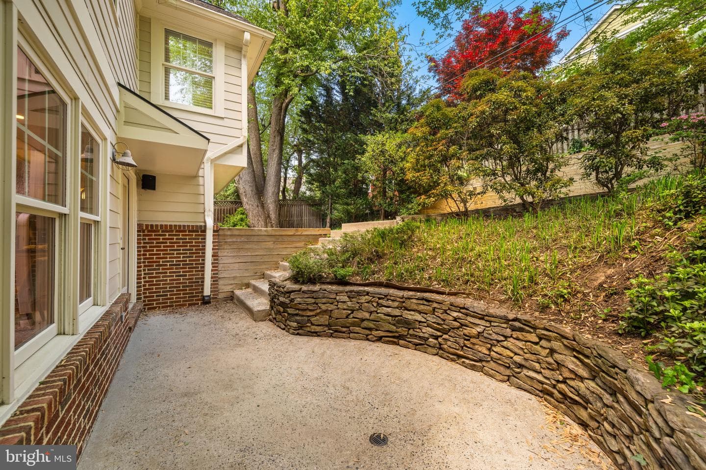 1105 N Powhatan Street photo 43