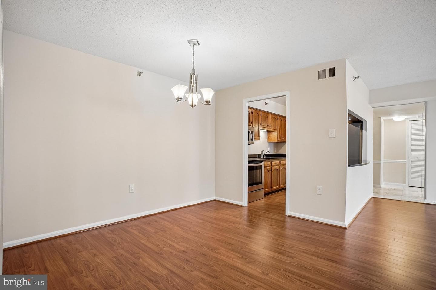 1301 N Courthouse Road #1612 photo 15