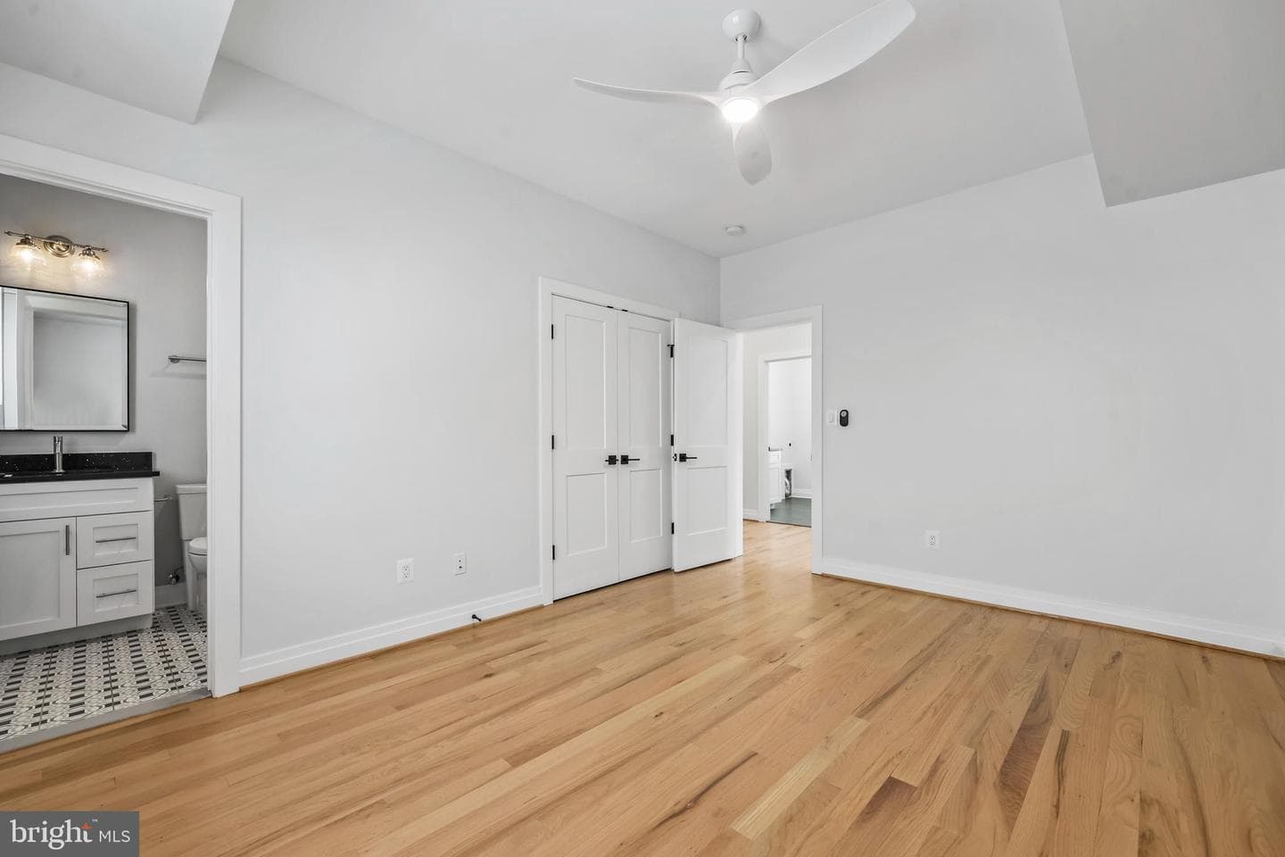 924 28th Street S photo 29