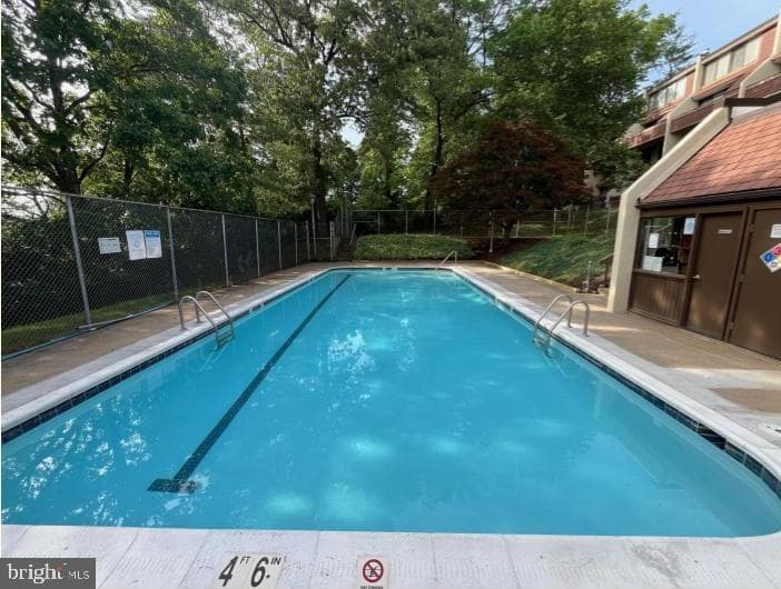 2202 S Quincy Street #2 photo 34