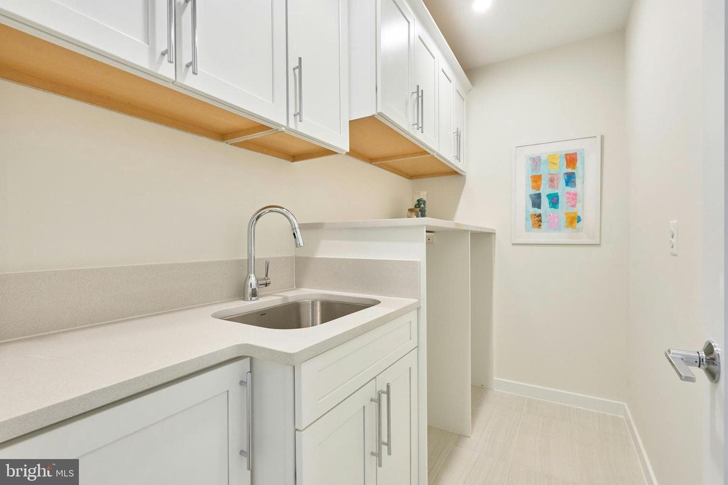 409 Jackson Street N photo 40