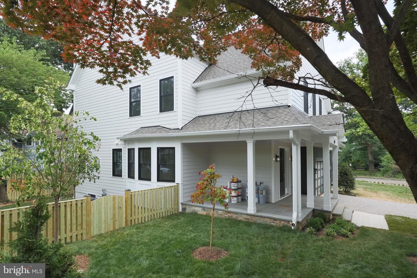409 Jackson Street N photo 49