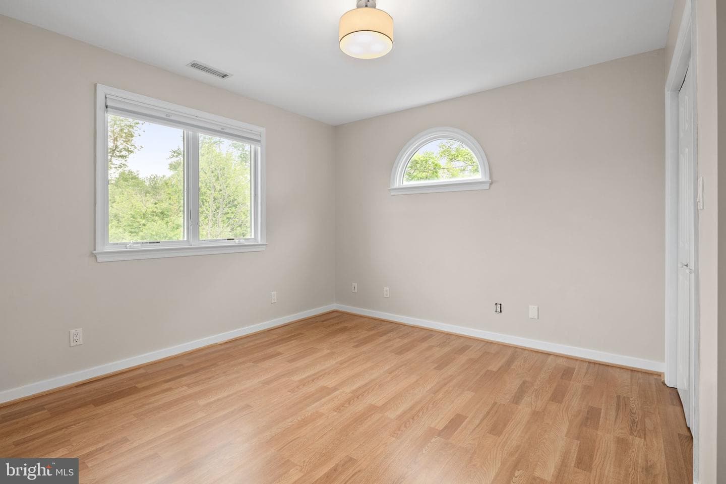 5501 23rd Street N photo 34
