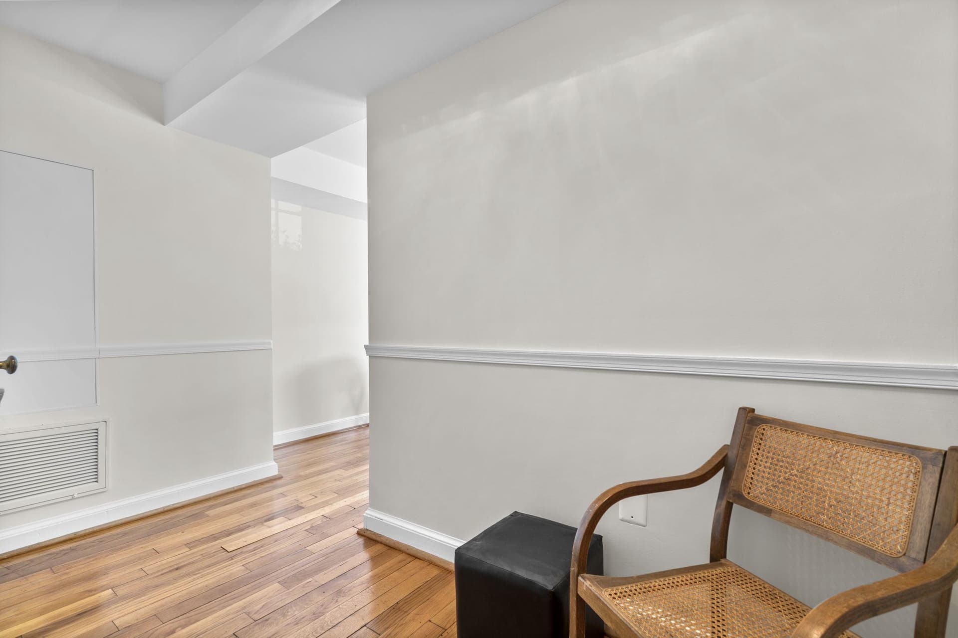 1301 S Walter Reed #102 photo 5