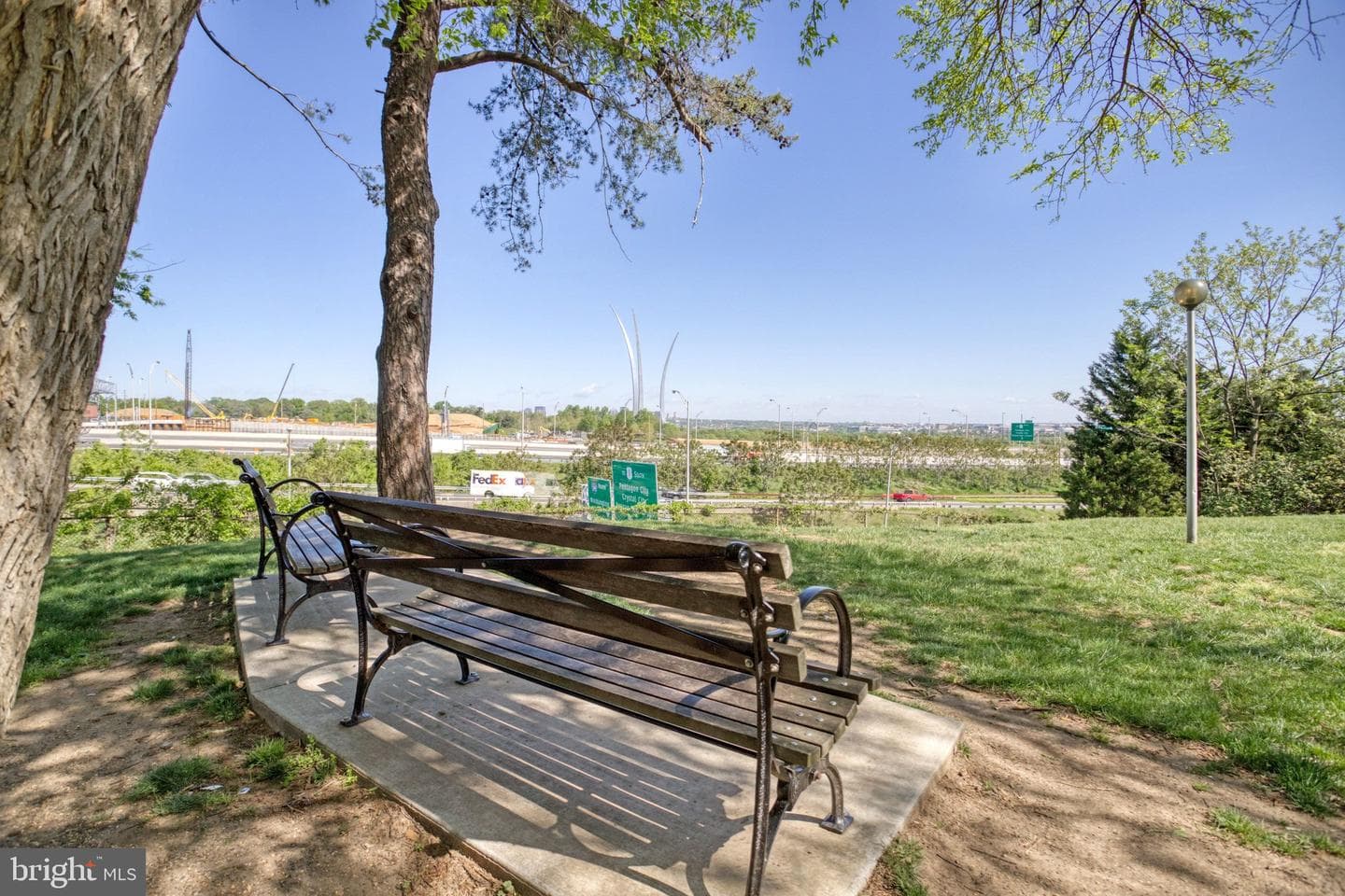 1101 S Arlington Ridge Road #913 photo 37