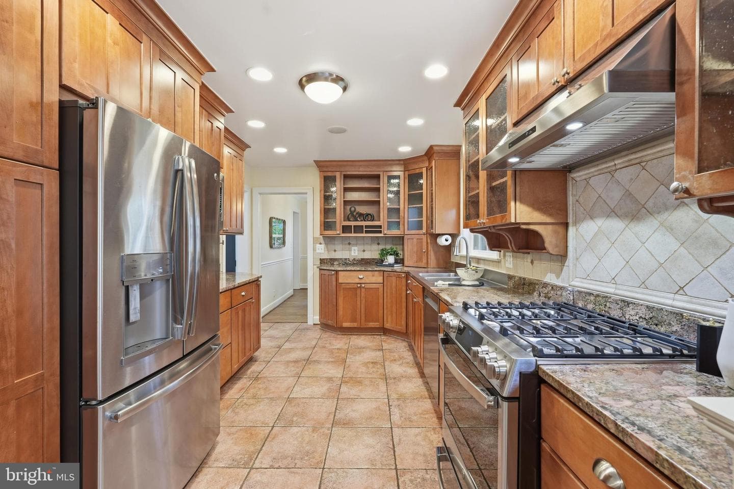 5250 26th Street N photo 18