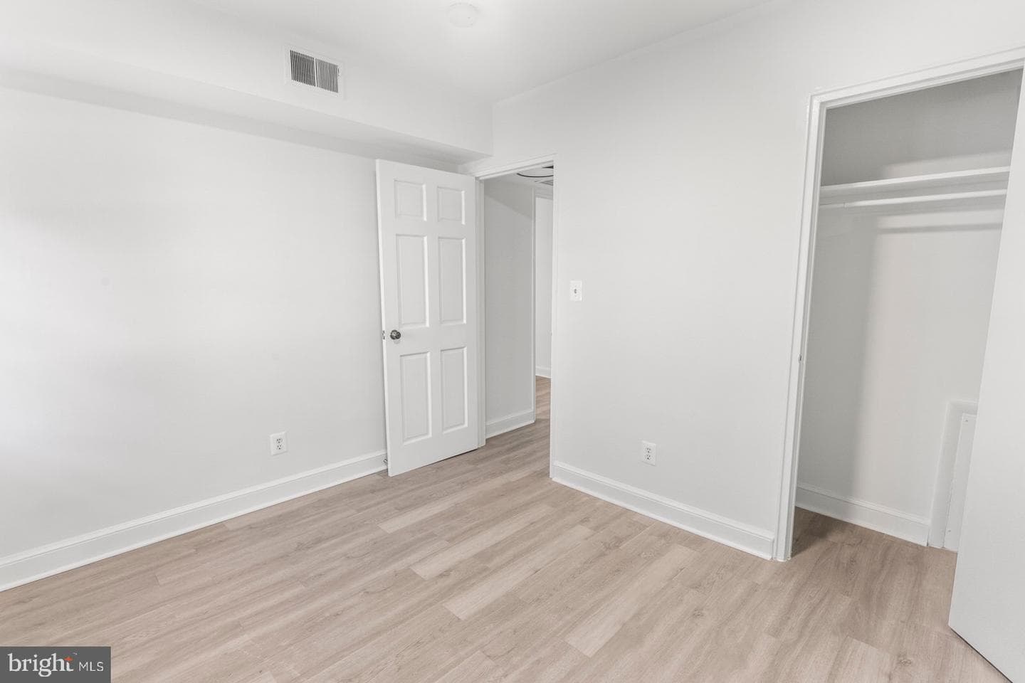 1301 N Ode Street #114 photo 21