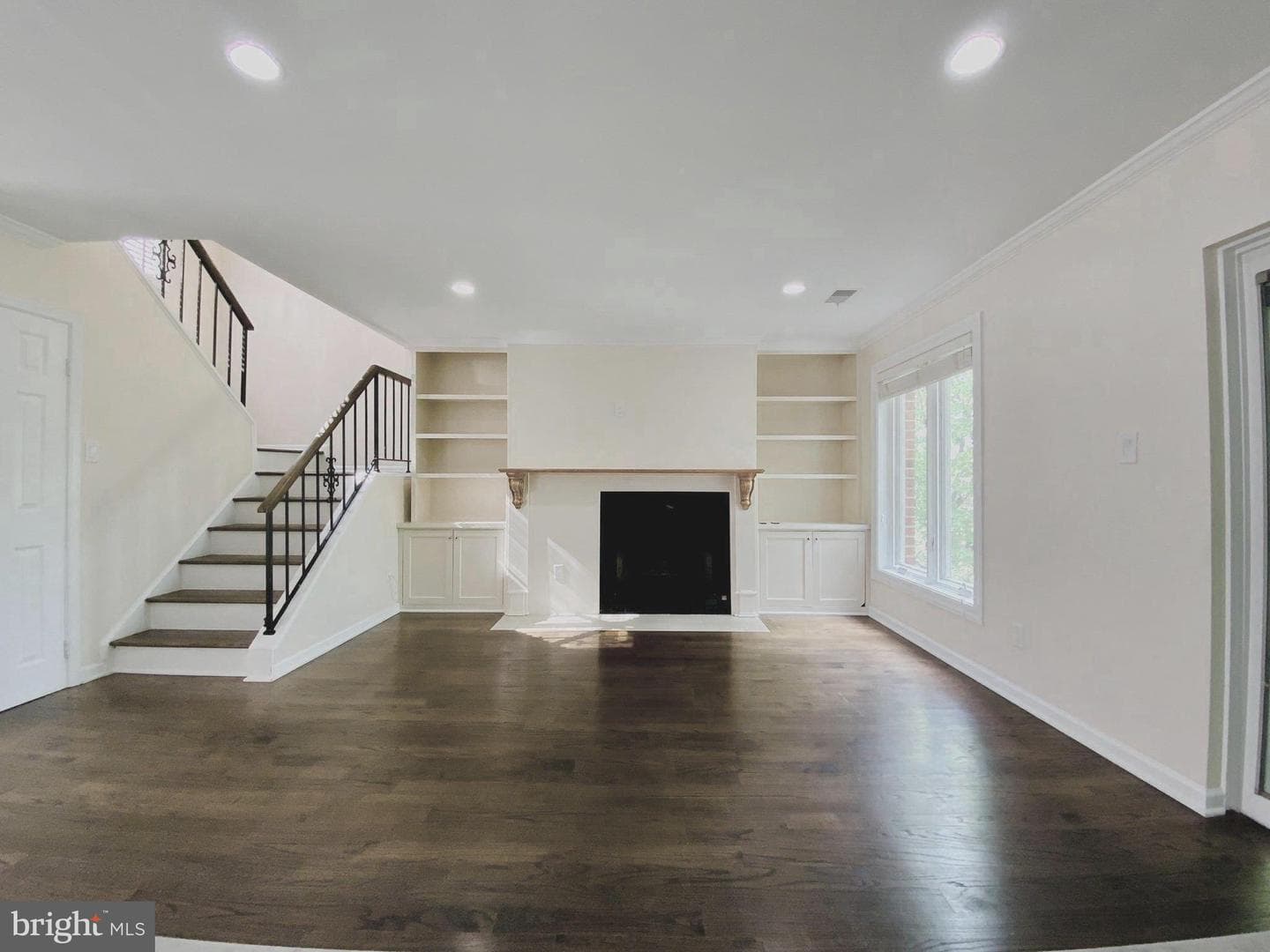 1823 N Uhle Street #1 photo 3