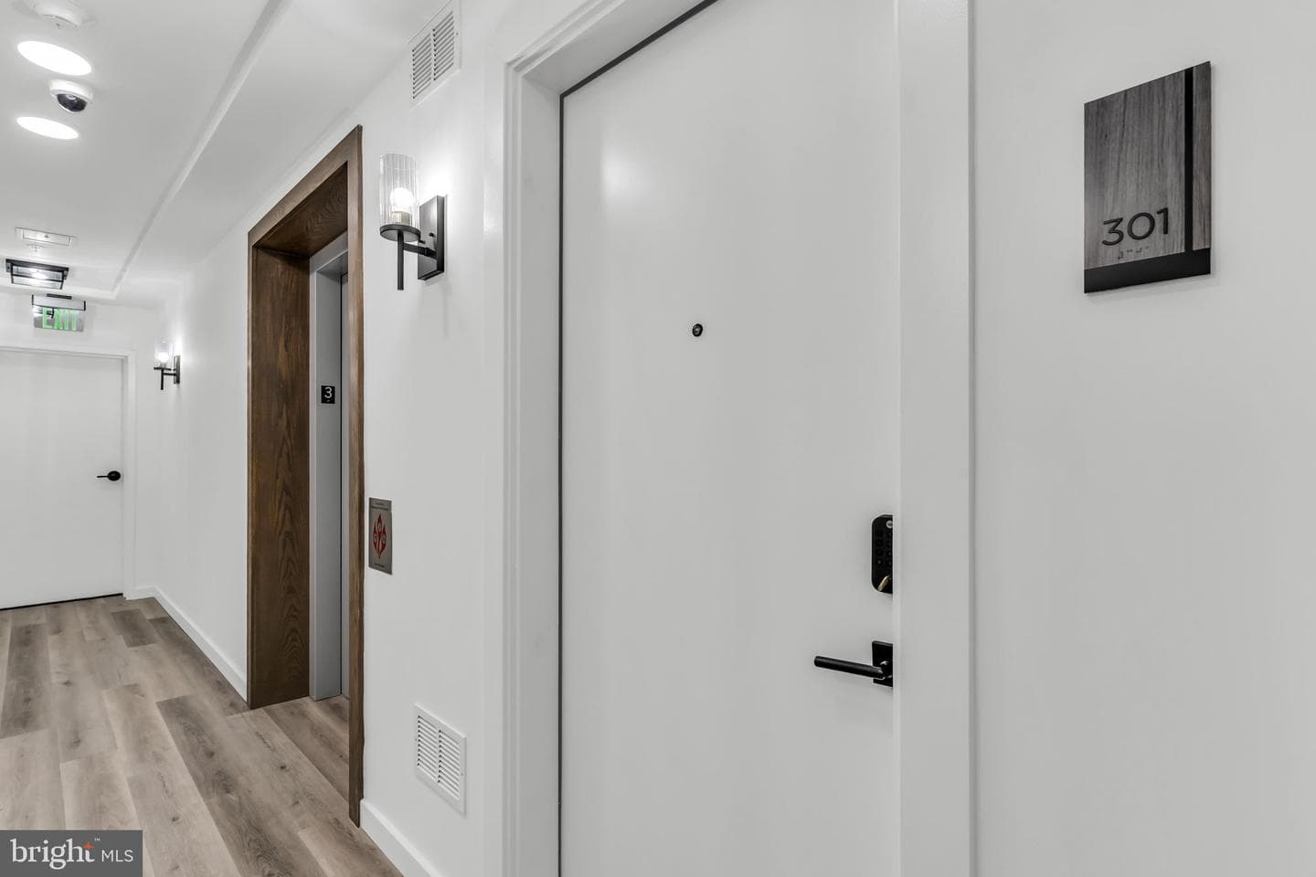 1201 N Quinn Street #301 photo 14