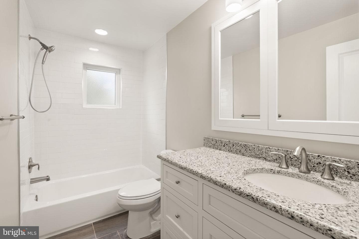 3667 N Harrison Street photo 35