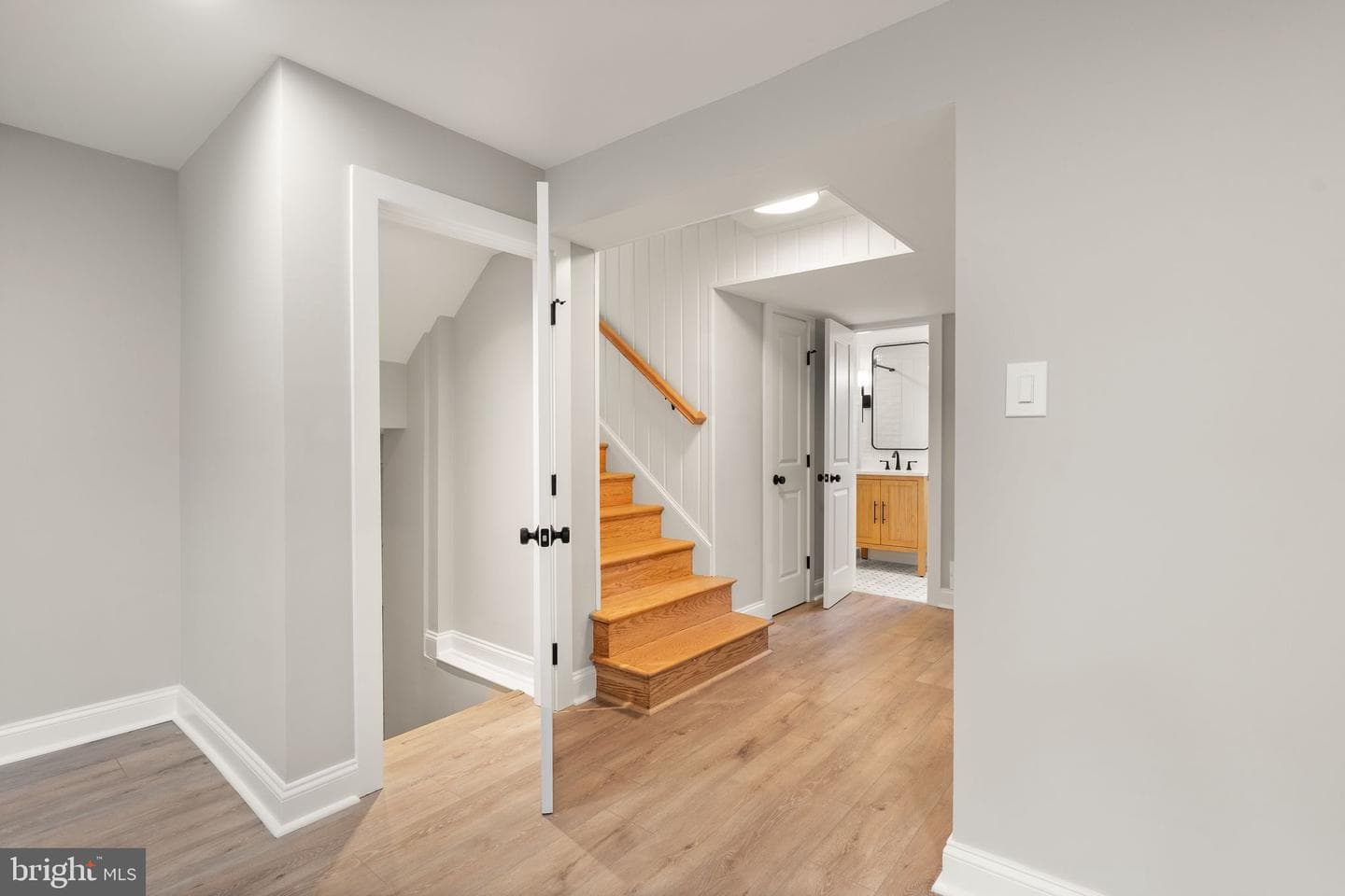3667 N Harrison Street photo 37