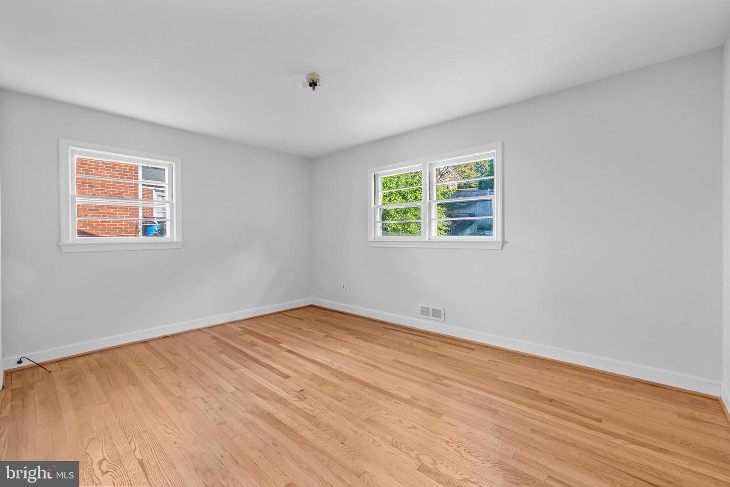 5901 1st Street N photo 12