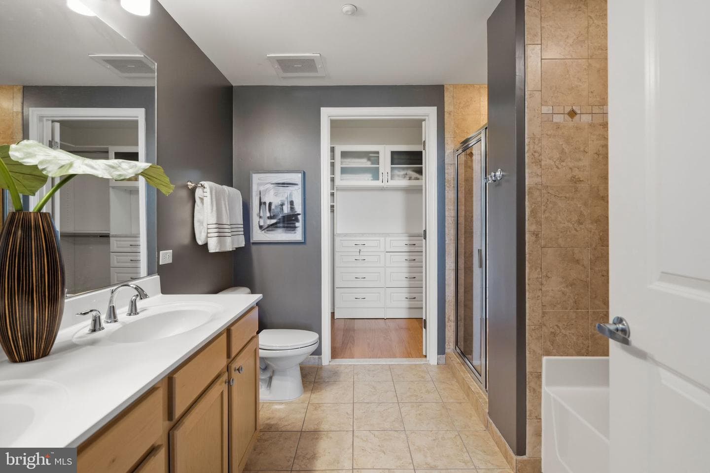 2720 S Arlington Mill Drive #616 photo 25