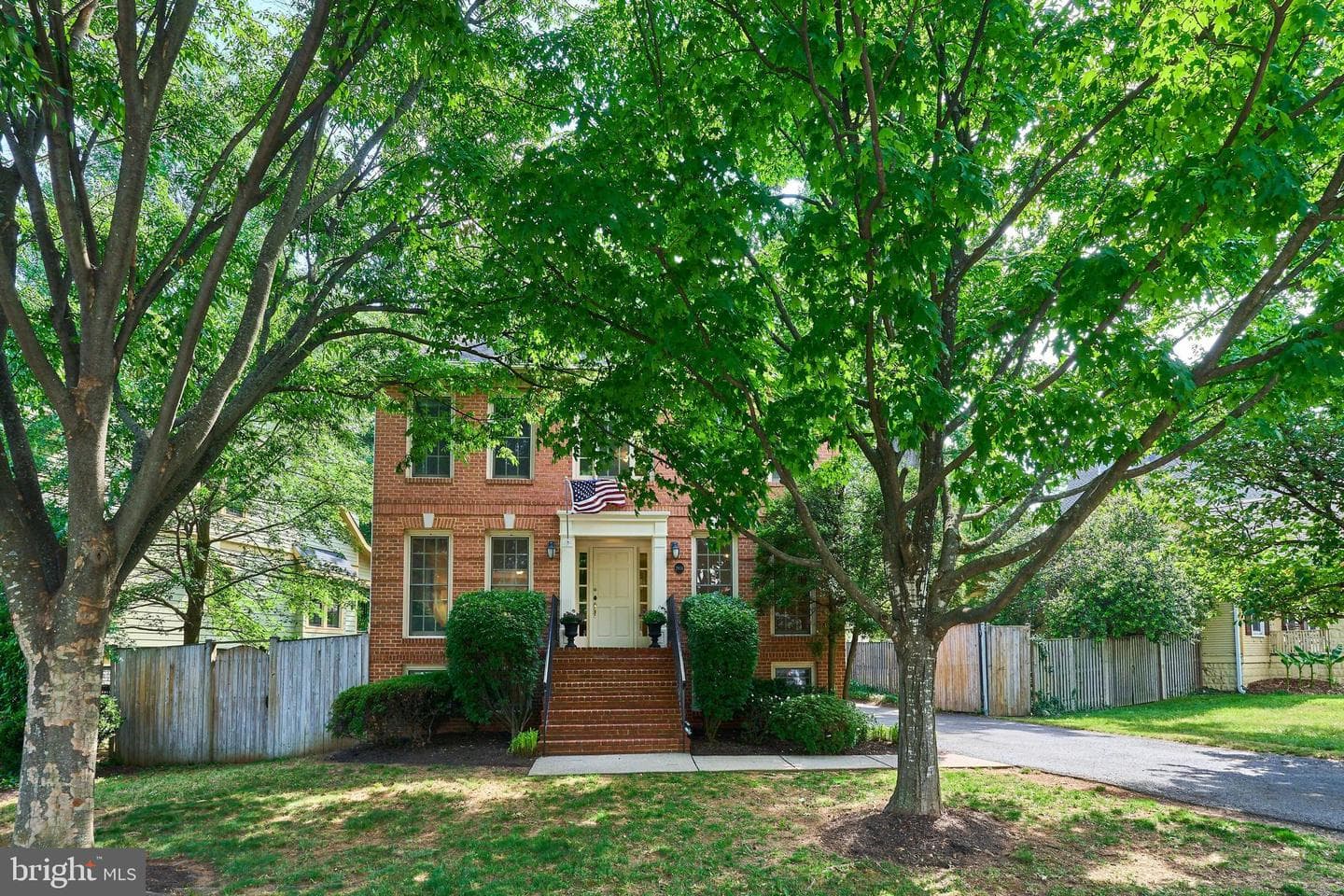 2904 N 4th Street N photo 57