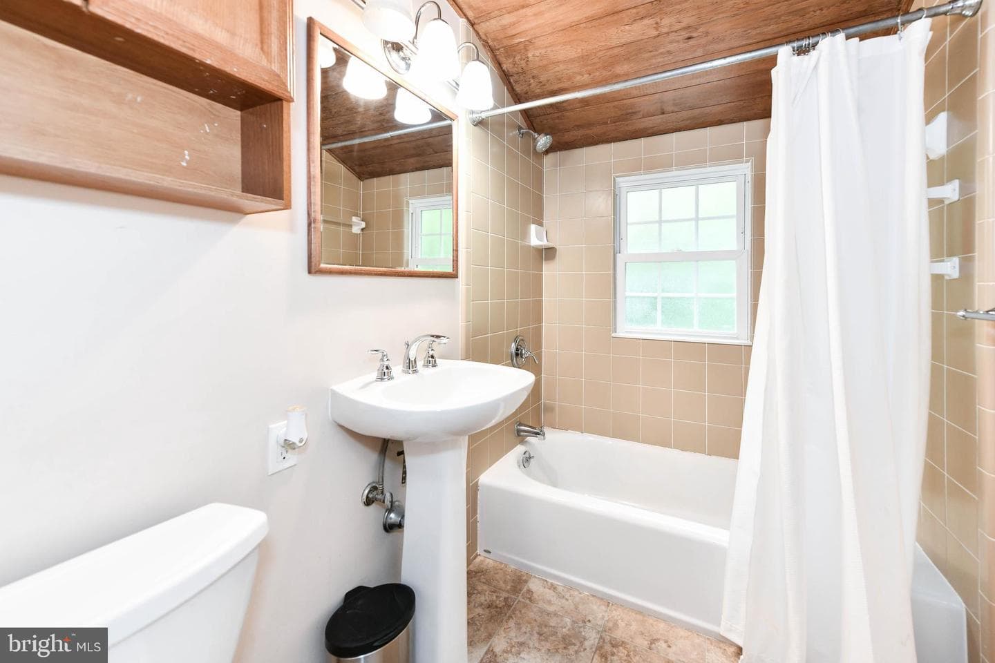 2333 N Edison Street photo 20