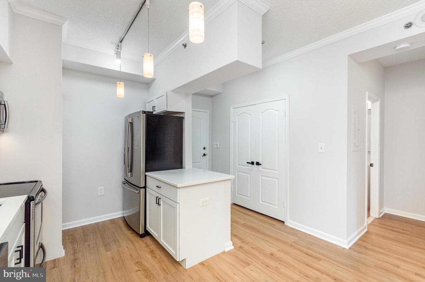 1211 S Eads Street #307 photo 7