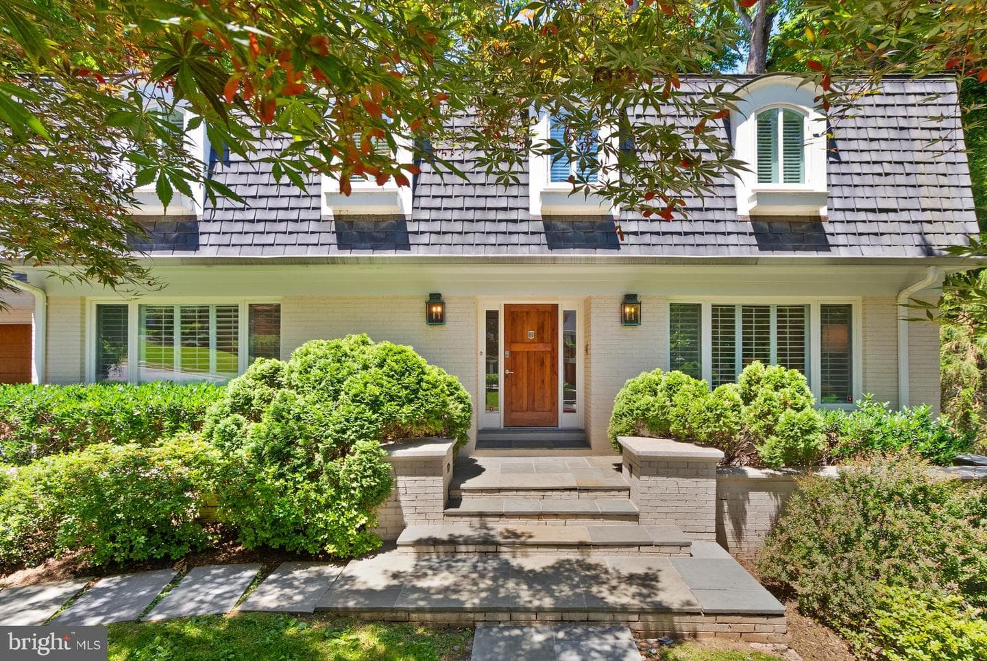 4136 Round Hill Road photo 3