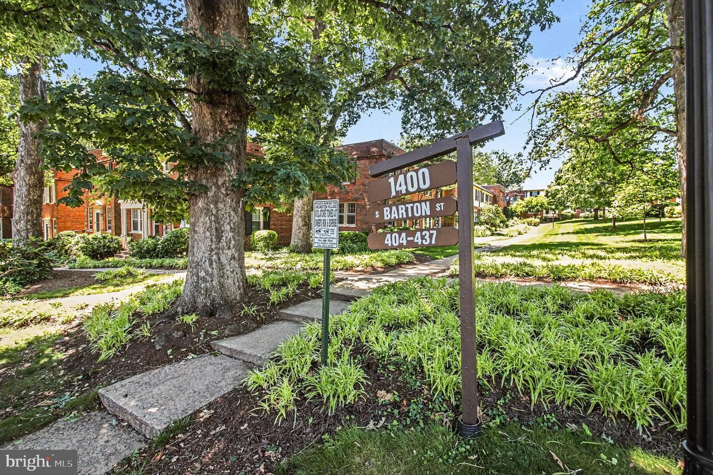 1400 S Barton Street #419 photo 20